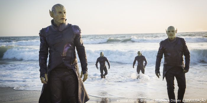 Os Skrulls chegando ao planeta, cena da praia.