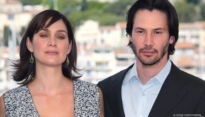 Keanu Reeves  e Carrie-Anne Moss